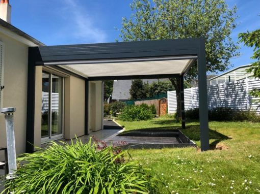Pergola Bioclimatique à Sainte-Luce-Sur-Loire (44980)