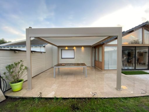 Pergola Bioclimatique à Batz-sur-Mer (44740)