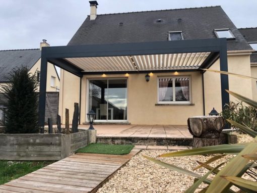Pergola Bioclimatique à Petit-Mars (44390)